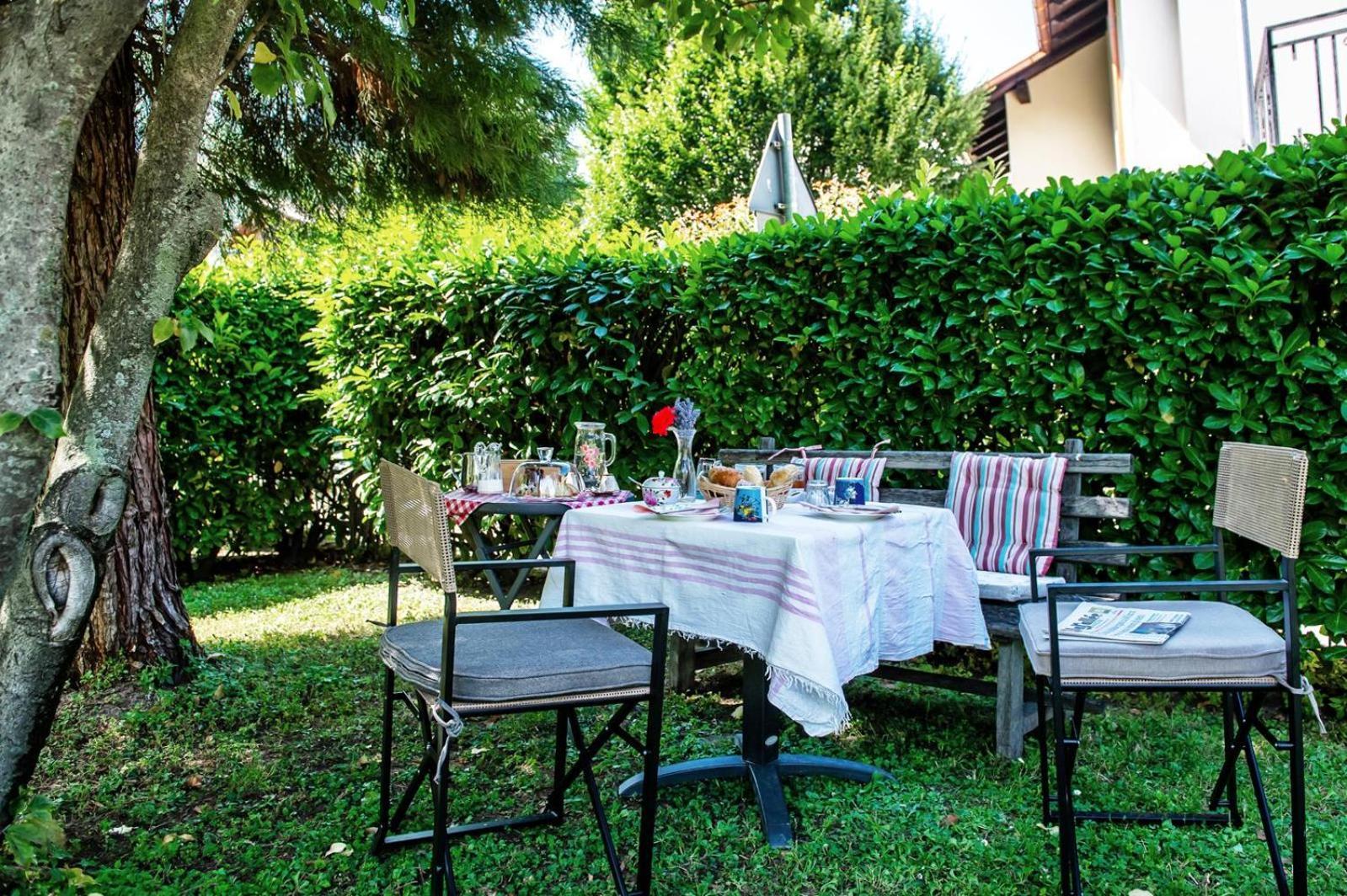Il Pellegrino Bed & Breakfast Issogne Екстериор снимка